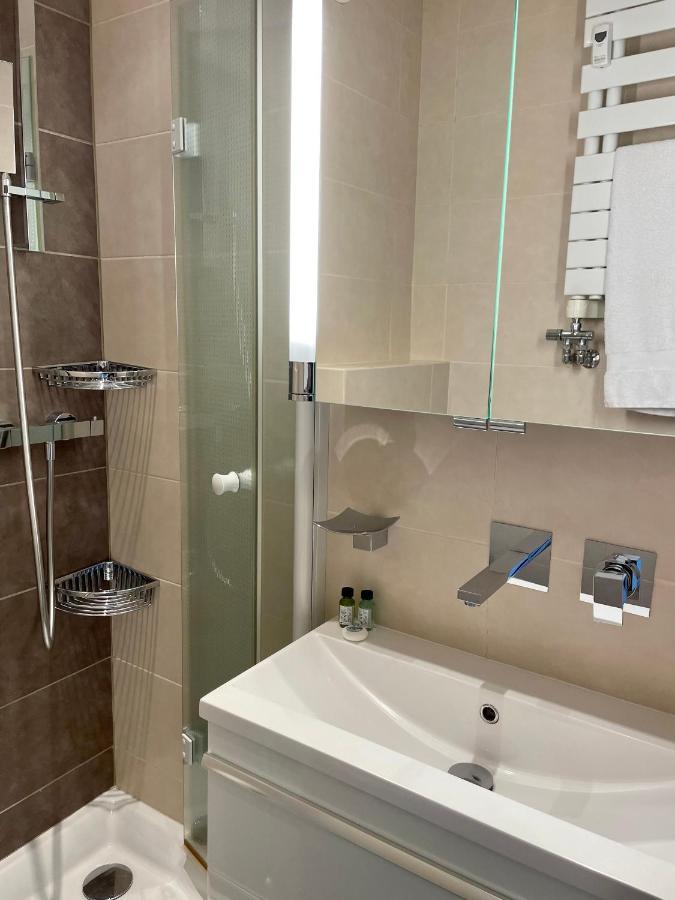 Chambre Idealement Situee A 50M De La Croisette Cannes Exterior foto